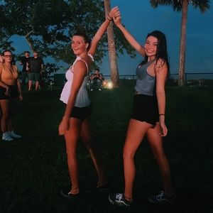 Meet your Posher, Hailey